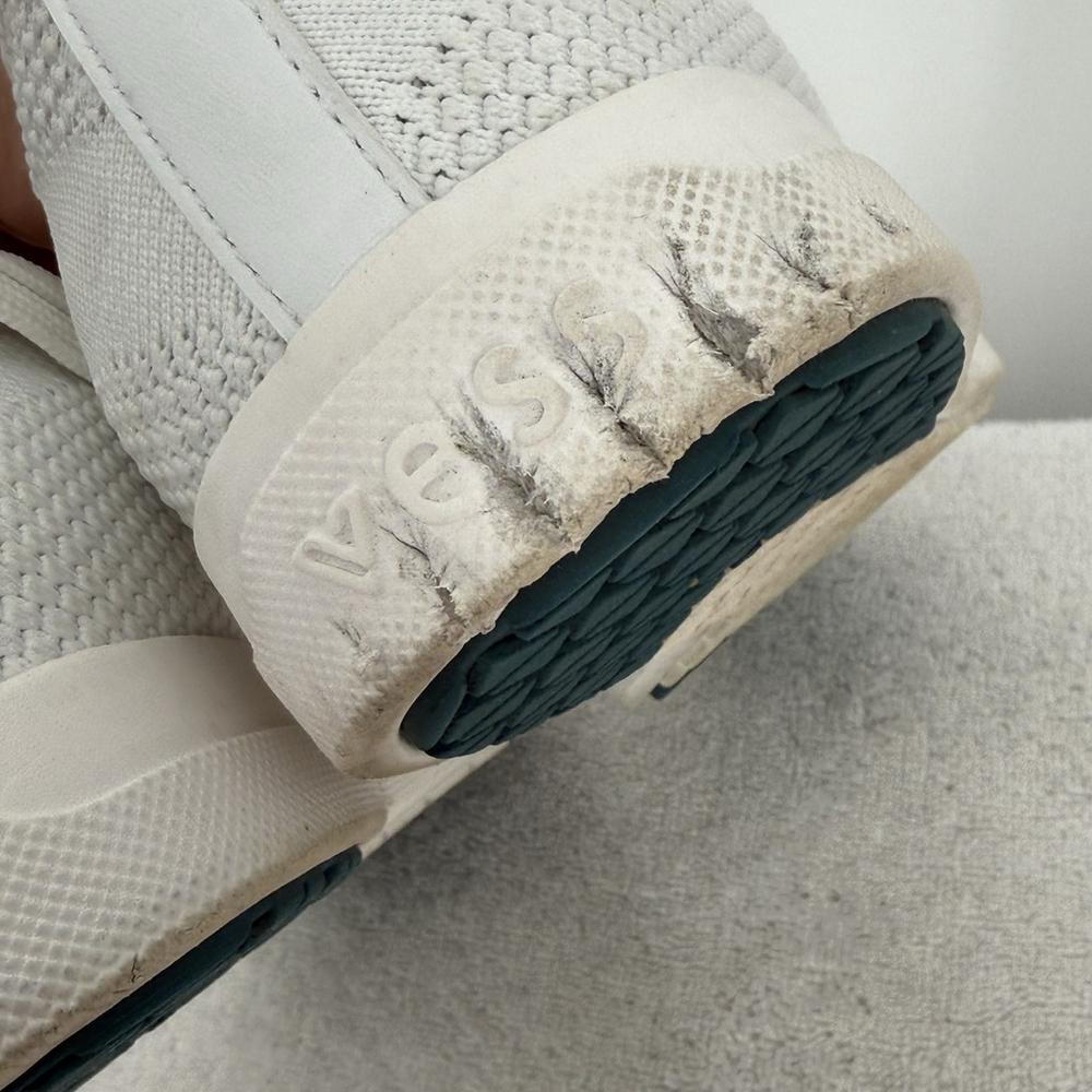 Vessi Womens Weekend Sneaker Size 9 Waterproof White Knit Casual Shoe Athletic - Picture 6 of 9